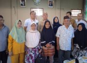 Walikota Pangkalpinang Maulan Aklil Bagikan Cadangan Pangan Untuk 7 Kecamatan