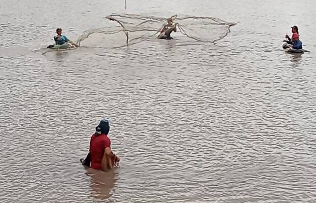 Kolong Retensi Kacang Pedang Makin Surut