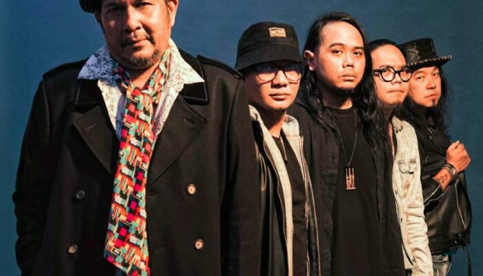 Band Bunga Rilis Ulang Single “Kasih Jangan Kau Pergi”