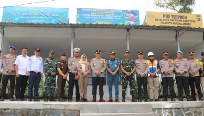 Memastikan Keamanan: Pengecekan Pos Pam di Pelabuhan Pangkalbalam saat Natal dan Tahun Baru