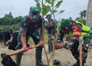 Danrem 045/Gaya Bersama Forkopimda dan Masyarakat Tanam Pohon Jaga Alam Tetap Asri