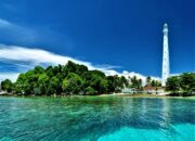 Menakjubkan! Pulau Memperak Belitung Timur yang Eksotis
