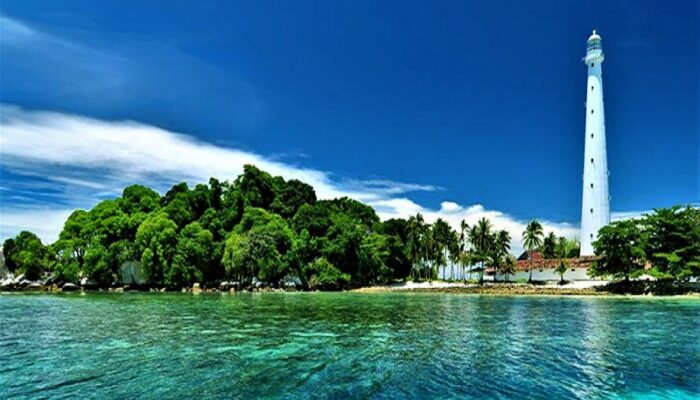 Menakjubkan! Pulau Memperak Belitung Timur yang Eksotis