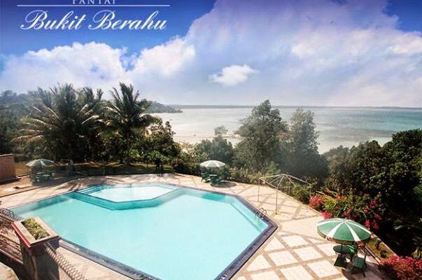 Pantai Bukit Berahu: Simfoni Alam Keajaiban Pantai dan Bukit