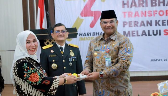 Lusje Anneke Tabalujan Hadiri Peringatan Hari Bhakti Imigrasi Ke-74