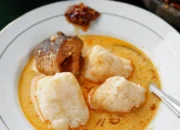 Ketupat Kandangan: Eksplorasi Lezatnya Sajian Khas yang Membuat Selera Bergoyang