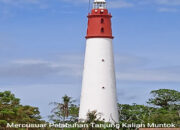 Mercusuar Tanjung Kalian Muntok Warisan Kolonial Belanda