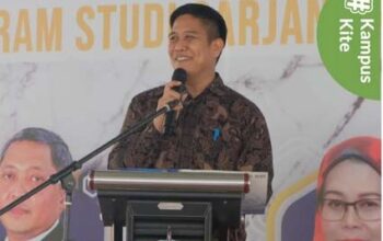Gelar Akademik Profesor