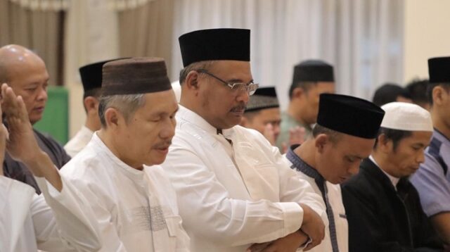 Tarawih Bersama