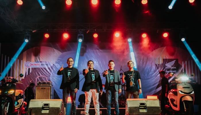 New Honda Stylo 160 Tampil Memukau Desain Modern Clasic dan Performa Tangguh