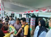 Pasar Murah Di Halaman Kantor