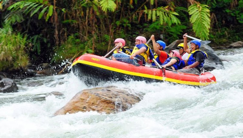 Arung Jeram Sungai Manna