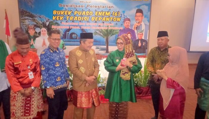 Pj Wako Pangkalpinang Mendukung Kegiatan Bukek Puaso dan Tradisi Bepanton Diknas