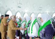 Pj Wali Kota Lusje Anneke Tabalujan Melepas 281 Jamaah Haji Dari Kota Pangkalpinang