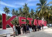 Liburan Asyik di Pulau Ketawai