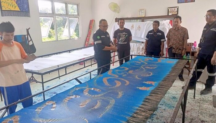 Program Sekolah Difabel Entrepeneur PT Timah di SLBN Mentok