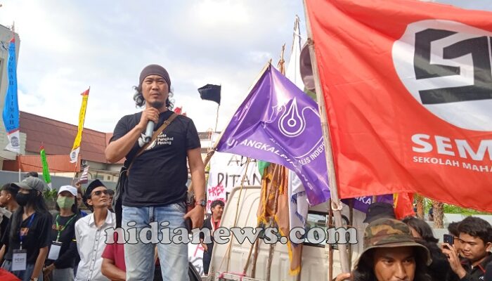 Ratusan Mahasiswa Pangkalpinang Demo di Pal Nol Km