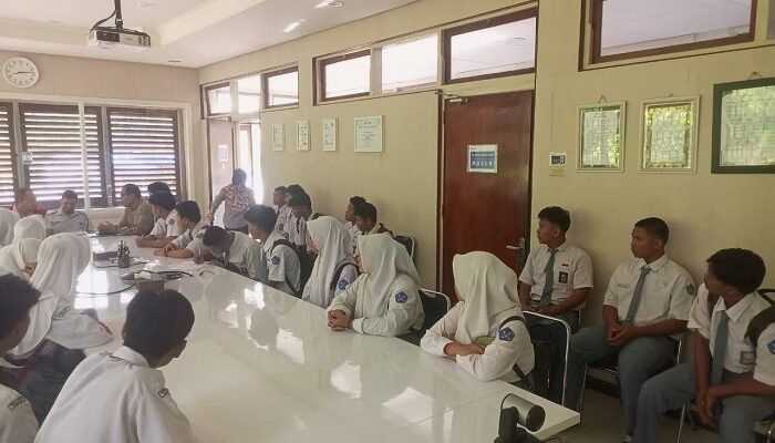 PT Timah Fasilitasi Puluhan Pelajar SMK Negeri 1 Mentok PKL 
