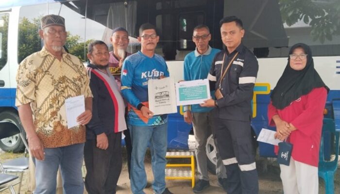 Peringati HUT ke-25 Kabupaten Karimun, PT Timah Bersama Pemerintah Kecamatan Kundur Barat Berikan Pelayanan Kesehatan Gratis Bagi Masyarakat