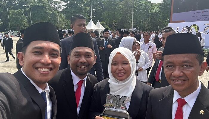 Karyawan PT Timah Terima Penghargaan Satya Darma Bakti Madya dari Kementerian ESDM