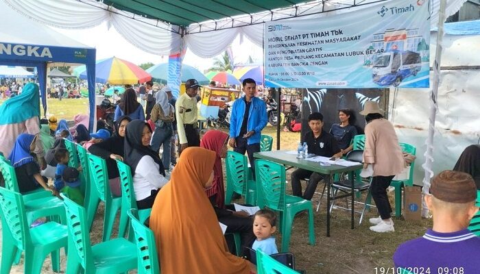 Semarakkan Festival Danau Pading III, PT Timah Hadirkan Pelayanan Kesehatan Gratis di Mobil Sehat Bagi Warga Desa Perlang 
