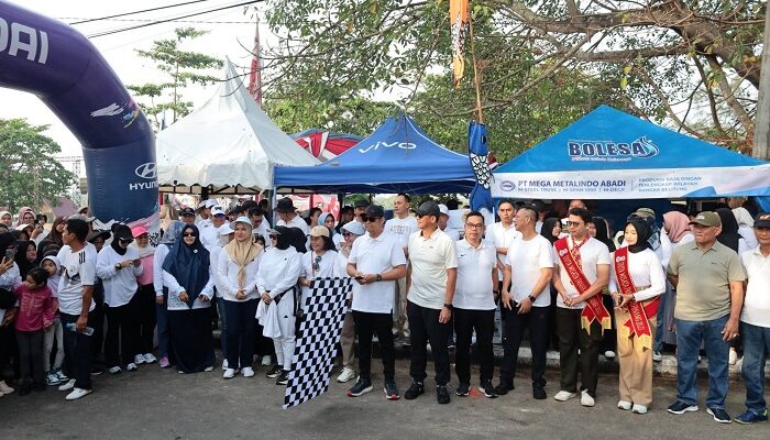 Ribuan Peserta Meramaikan Color Run di Festival Layangan Kota Pangkalpinang dengan Semangat Warna-warni