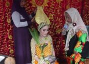 Upacara Daur Hidup Mandi Tian Mandaring yang Dilakukan Suku Banjar