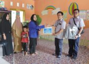 Dukung Proses Pembelajaran, PT Timah Serahkan Laptop ke TK Pelangi Desa Baskara Bakti