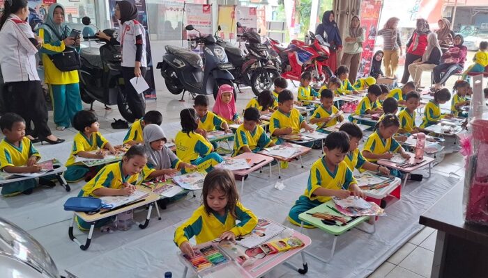 Honda Babel Gelar Lomba Mewarnai Bersama TK Tunas Bangsa
