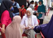 Mobil Sehat PT Timah Hadir di Pasar Toboali, Ratusan Warga Antusias Periksa Kesehatan 