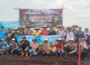 PT Timah Tbk Bersama Polsek Kundur Utara/Barat  Dukung Program Tanam Satu Juta Pohon Jagung 