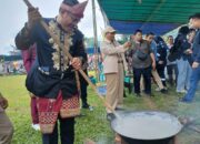 Dukung Pesta Adat Dodol Bergema, Langkah Nyata PT Timah Mendukung Pelestarian Tradisi Masyarakat Desa Penyampak 
