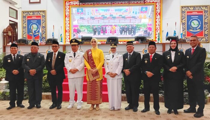 Rapat Paripurna Istimewa DPRD Babel dalam Rangka Mendengarkan Pidato Sambutan Gubernur dan Wakil Gubernur Periode 2025-2030