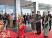 Gubernur Hidayat Arsani Sambut Kedatangan Pangdam II/Sriwijaya di Bandara Depati Amir Pangkalpinang