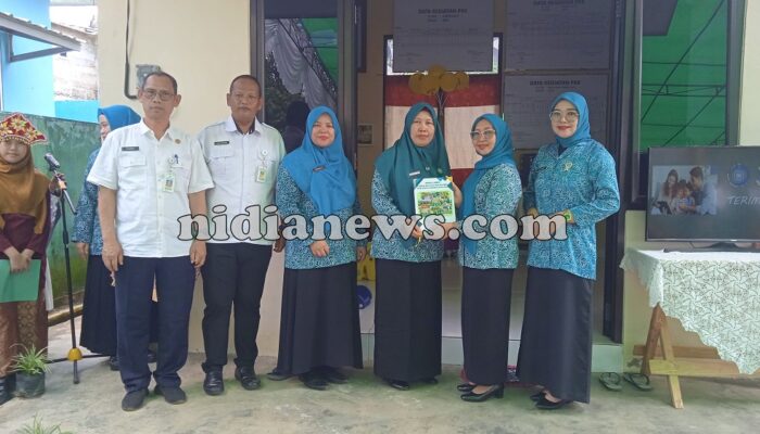 Ketua Pokja I PKK Pangkalpinang Kunjungi Kelurahan Gabek 1, Tinjau Lomba Paaredi HKG PKK