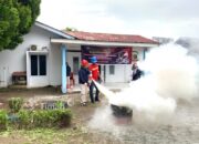 Siaga Hadapi Situasi Darurat, Departement HSE Area Kundur Gelar Pembinaan Pemadam Kebakaran di Klinik Prtama Bakti Timah Perayun 