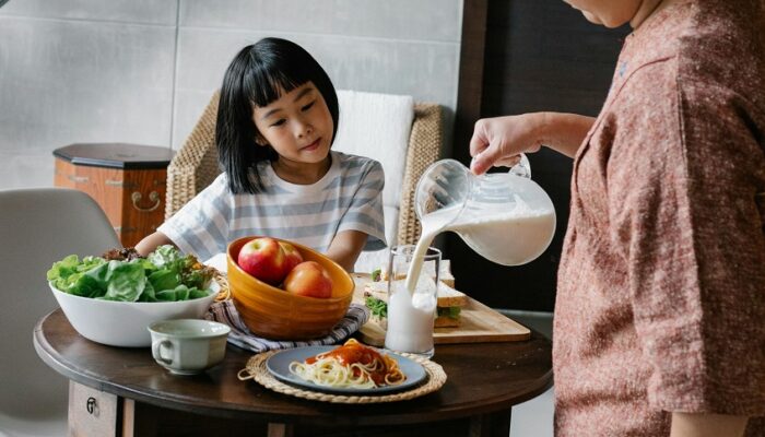 Makanan Sehat untuk Keluarga: Kunci Hidup Sehat dari Meja Makan