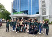 PT Timah Dukung Praktikum Ekosistem Pesisir di Pulau Kelapan, Mahasiswa Observasi Langsung ke Alam 