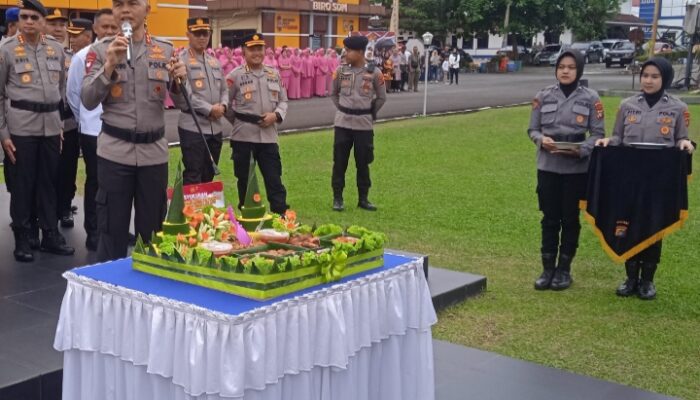 Kapolda Babel Irjen Pol. Drs. Hendro Pandowo, M.Si: Kenaikan Pangkat Bentuk Apresiasi atas Loyalitas dan Dedikasi Personel