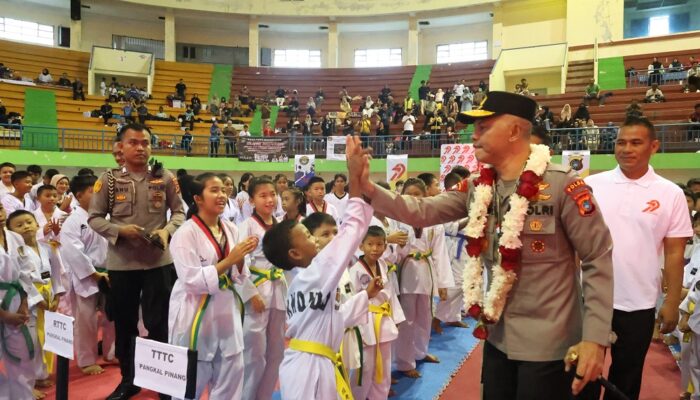 Kejuaraan Taekwondo Bhayangkara Presisi 2025 Resmi Dibuka, Ratusan Atlet Berlaga di GOR Sahabudin