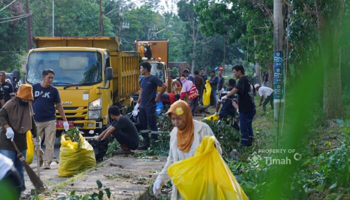 Bantu Penanganan Sampah, PT Timah Dukung Perbaikan Kontainer Sampah di Kabupaten Bangka
