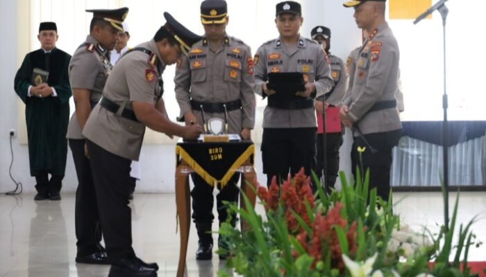 Polda Babel Gelar Sertijab Sejumlah Pejabat Utama, Termasuk Kapolresta Pangkalpinang