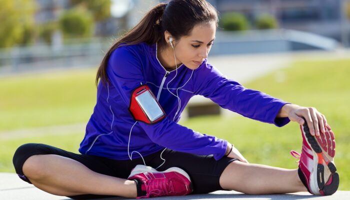Tetap Bugar di Tengah Padatnya Aktivitas Kantor dengan Gerakan Simpel dan Efektif