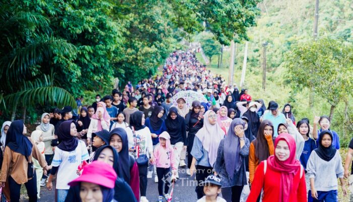 Ribuan Warga Tumpah Ruah di Jalan Sehat “Untuk Merah Putih” Bersama PT Timah di Bangka Barat