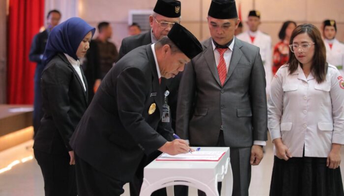 Gubernur Hidayat Arsani Kukuhkan Paskibraka Babel 2025