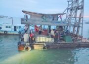 Masih Membandel, PT Timah Bersama Tim Gabungan Tertibkan Tambang Ilegal di Perairan Cupat Bangka Barat 
