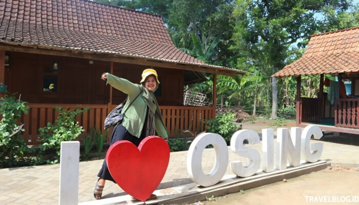 Desa Wisata Adat Osing Kemiren, Banyuwangi – Pesona Budaya di Kaki Ijen