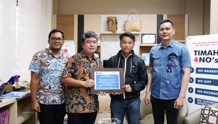 Ringankan Beban Keluarga, PT Timah Bantu Biaya Pengobatan Ropianti Korban Salah Sasaran Penyiraman Air Keras 