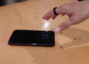 Modus Pura-Pura Beli, Pria Tak Dikenal Gasak HP dari Konter di Bukit Merapin