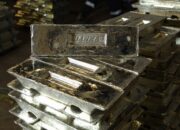 ⁠Imbal Jasa Timah Setara 10 Kg Beras, Ukuran Keadilan untuk Penambang Rakyat